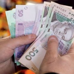 На Кіровоградщині державні виконавці продовжують стягувати з недобросовісних батьків штрафні санкції
